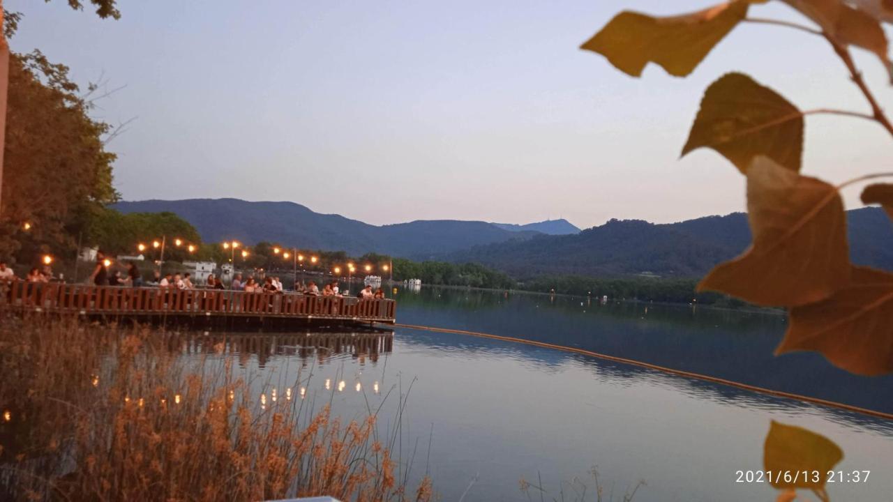 La Terraza Hotell Banyoles Exteriör bild